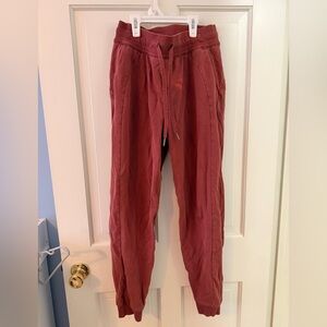 Lululemon joggers